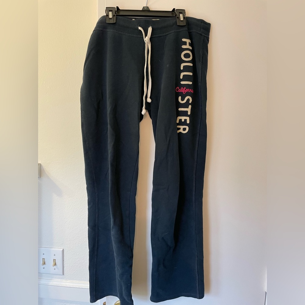 Navy blue Hollister sweats